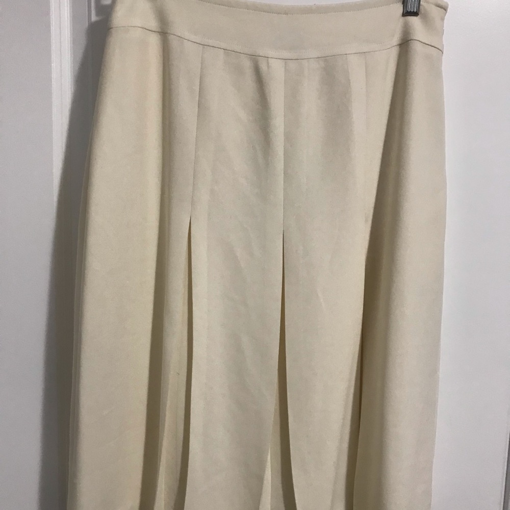 All year round Plated off lined white skirt